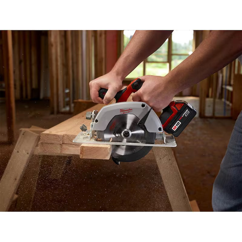 18V Cordless 6-1/2 in. Circular Saw with Battery & Charger G992305
