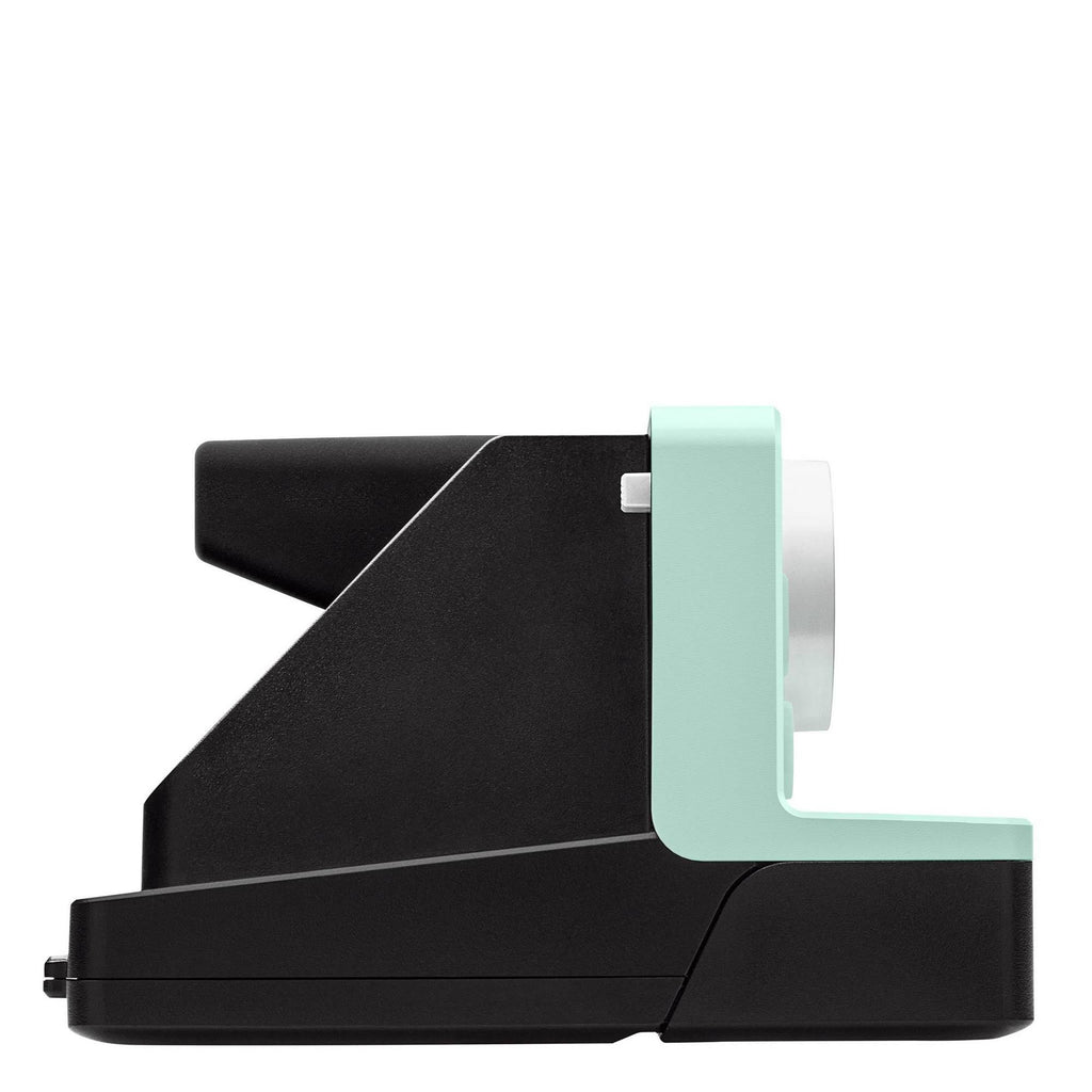 Instant Camera with 106mm Lens Y1338