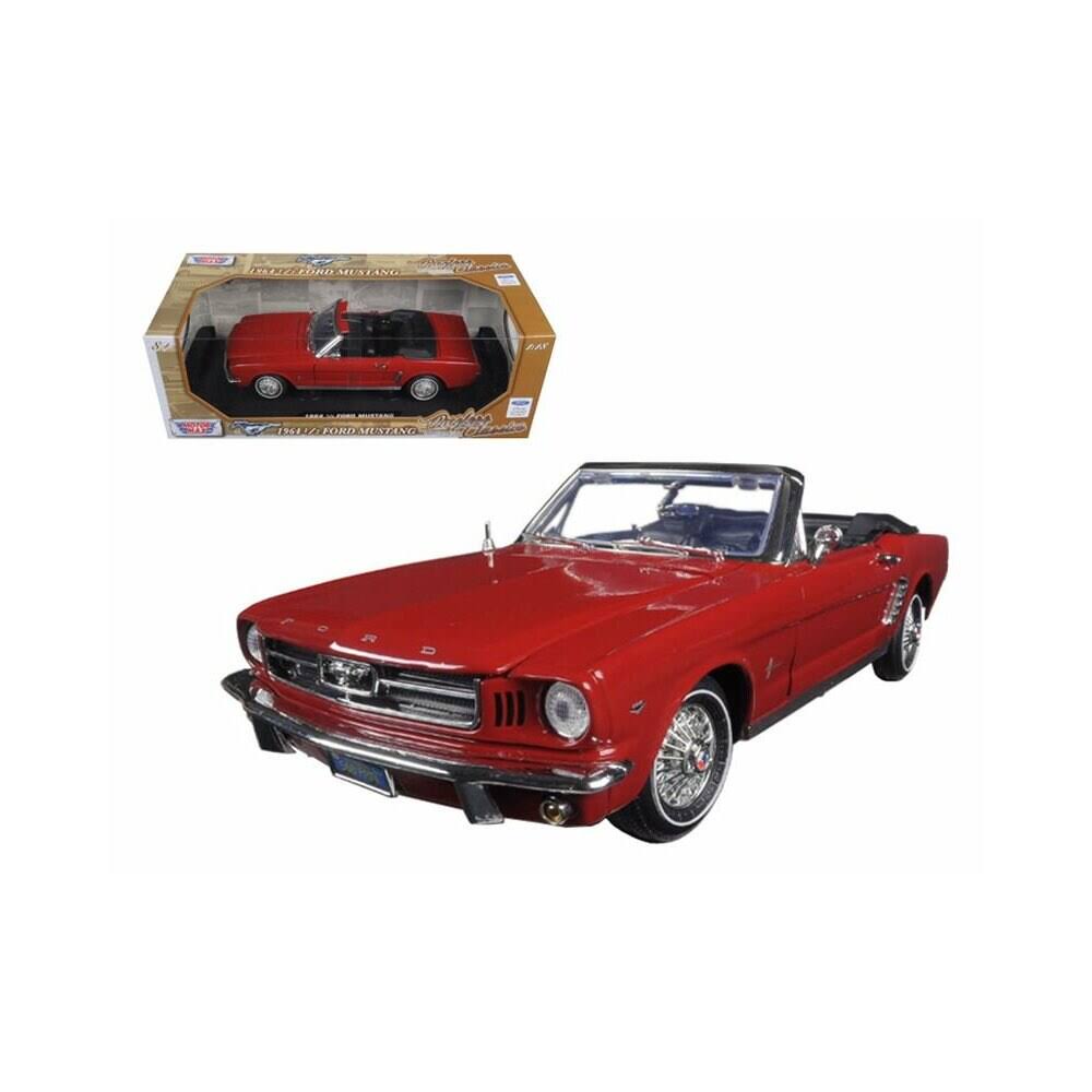Red 1 by 18 Diecast Model Car P210