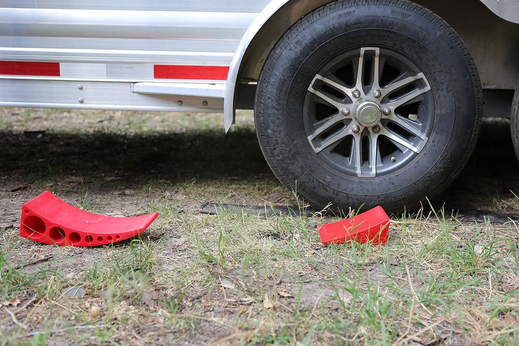 2-Pack Camper Leveler & Chock Set with Rubber Mats G287