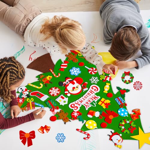 Felt Christmas Tree Set with 41 Ornaments A742