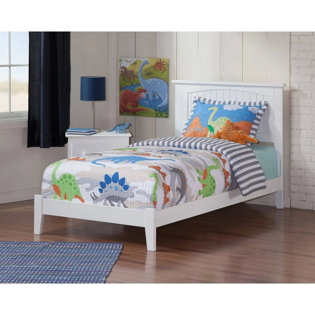 White Twin XL Traditional Bed R126736