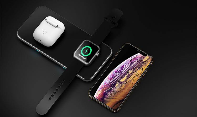 Black 3-in-1 Glass Wireless Charge Pad G487