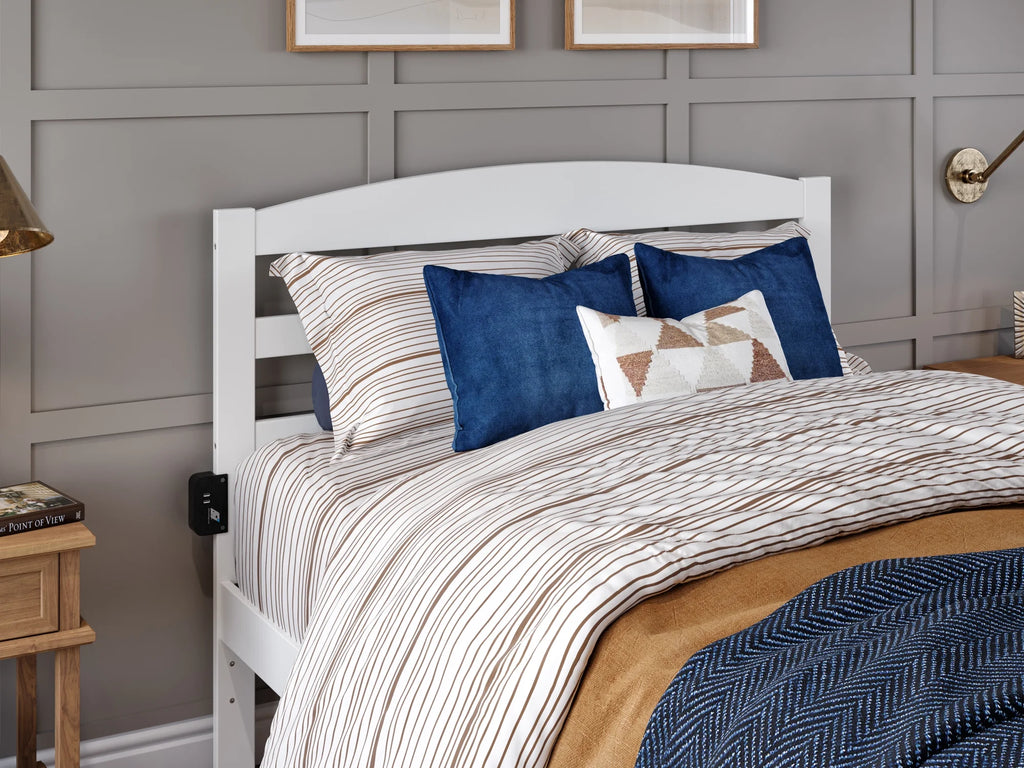 Queen Wood Platform Bed Frame with Headboard and Footboard V634960