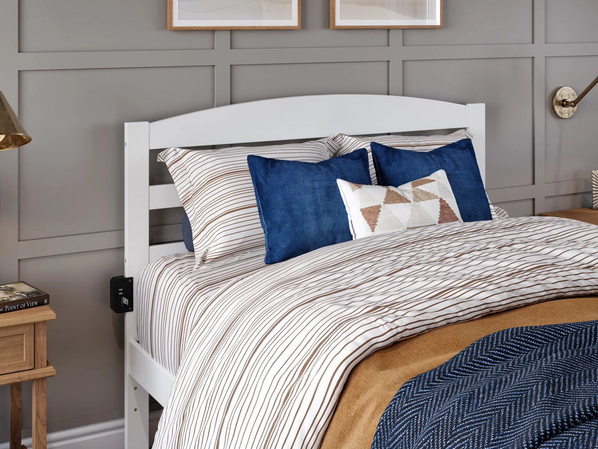 Queen Wood Platform Bed Frame with Headboard and Footboard V634960