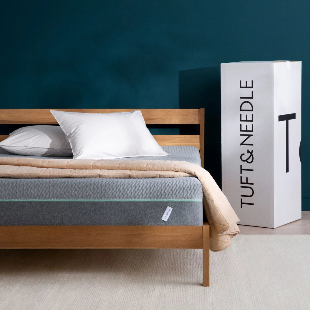 Queen Adaptive Foam Mattress F759894