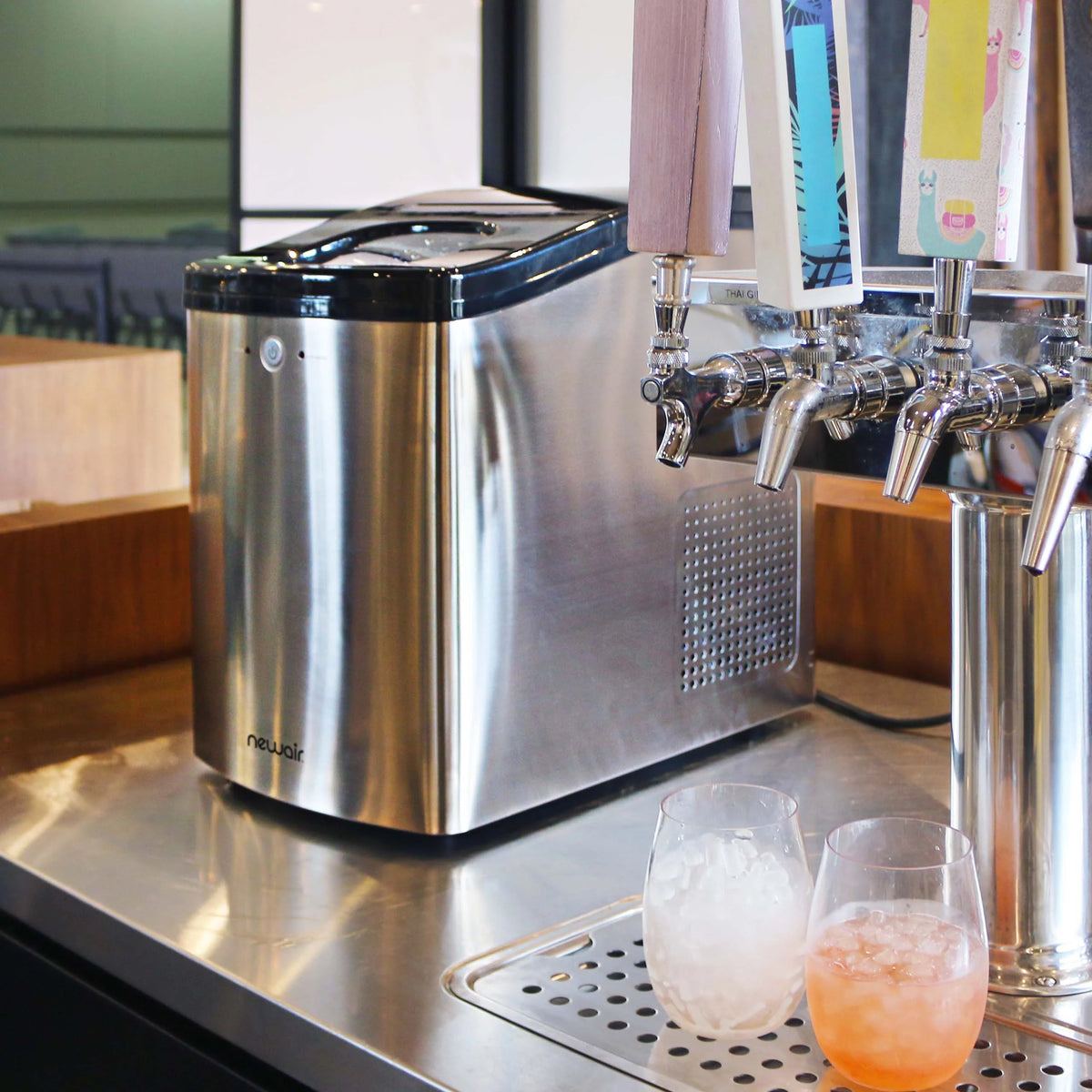 40 lb. Countertop Nugget Ice Maker in Stainless Steel R4175