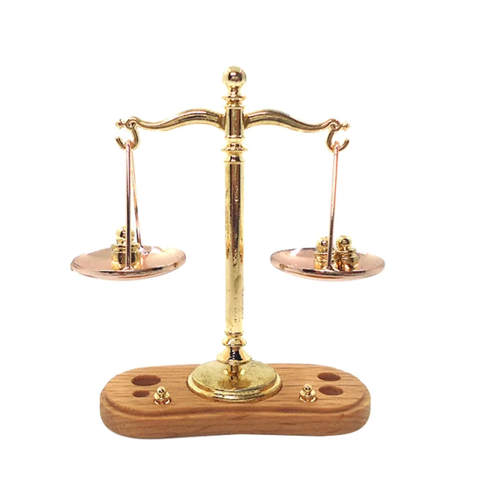 Miniature Dollhouse Scales Toy Z4778