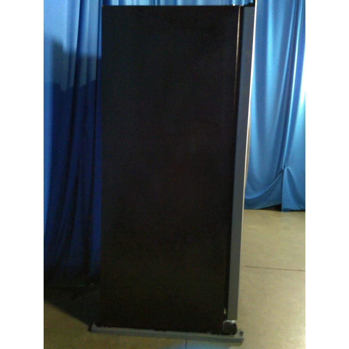 36-inch Side-by-Side Refrigerator with Ice and Water Dispenser K4702