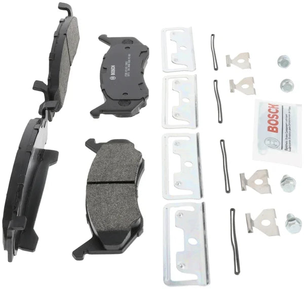 QuietCast Premium Disc Brake Pad Set P3482