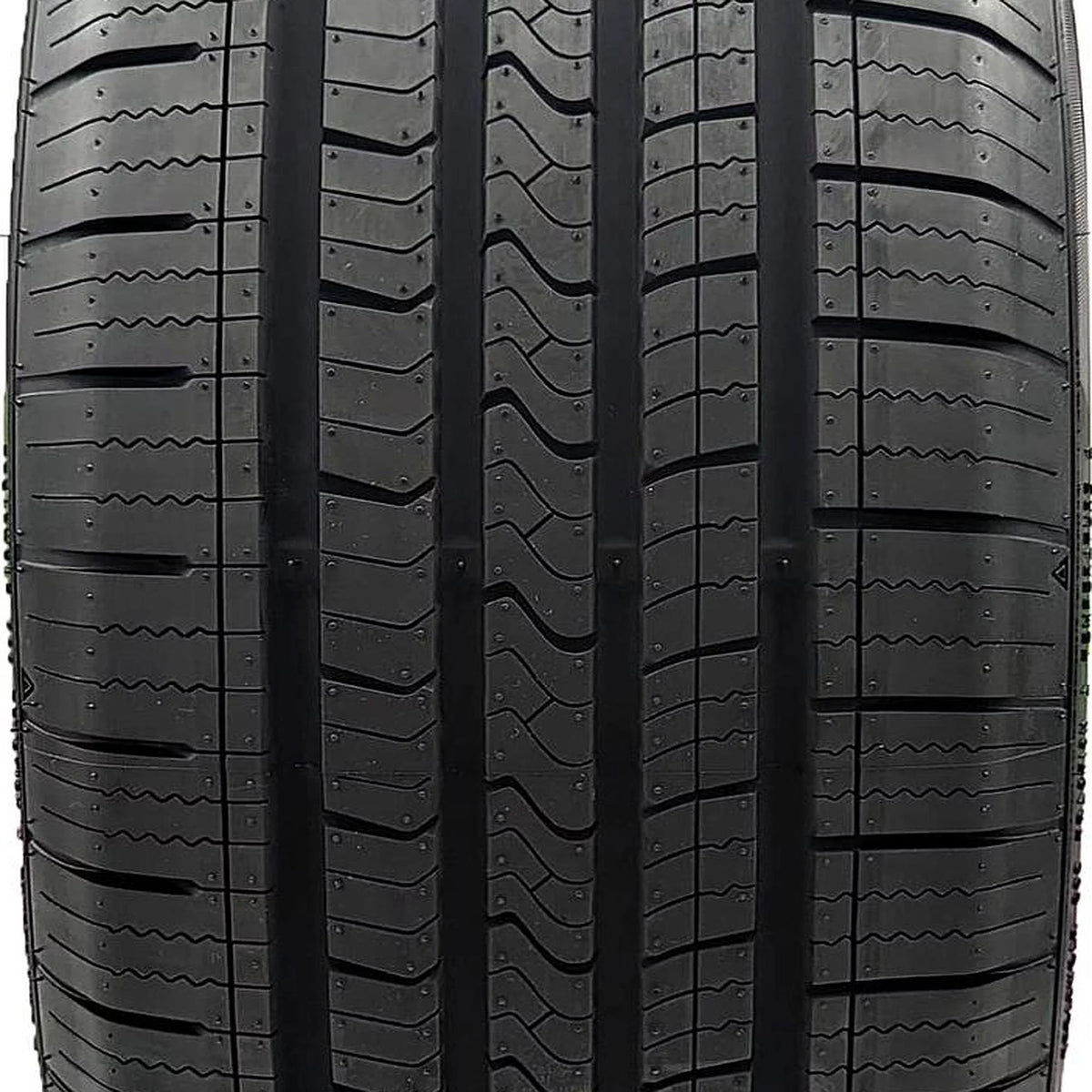 225/55R17 97V XL All Season Tire G7896