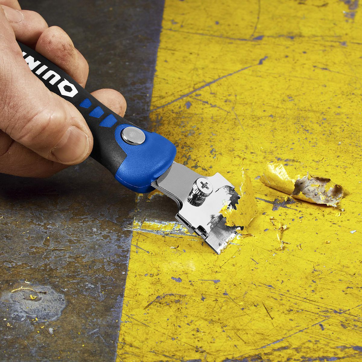 Comfort Grip Scraper Z962538