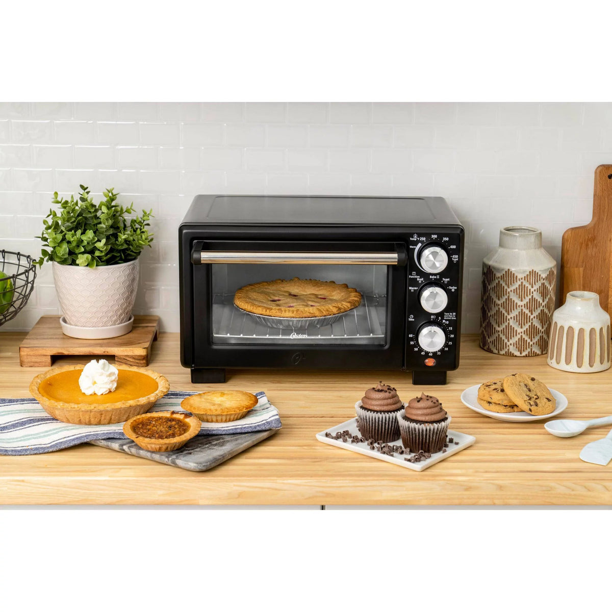 Convection 4-Slice Toaster Oven Matte Black J389795