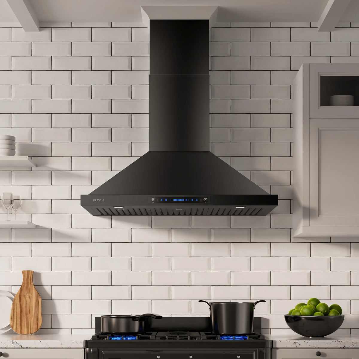 30 inch Black Wall Mount Range Hood with Stainless Steel Vent Hood L554