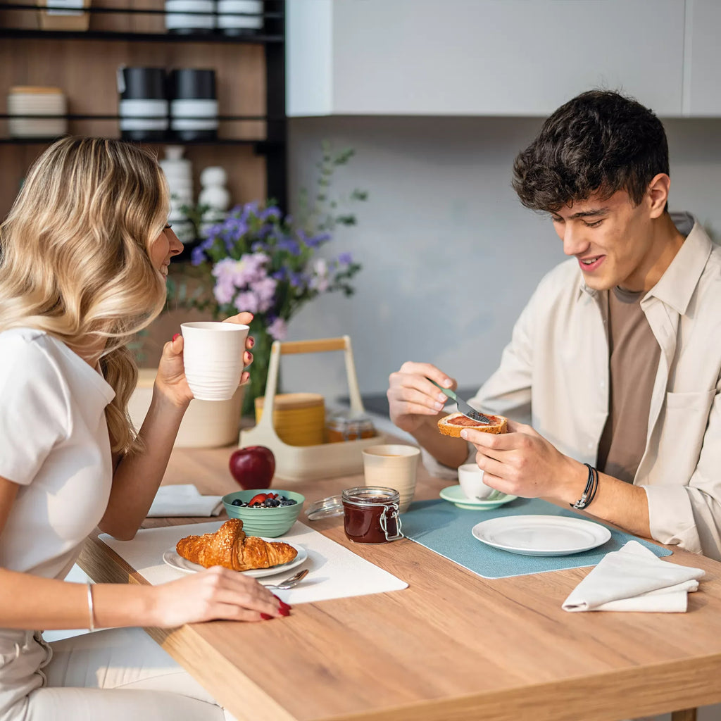 Milk White Reversible Place Mat Y5900