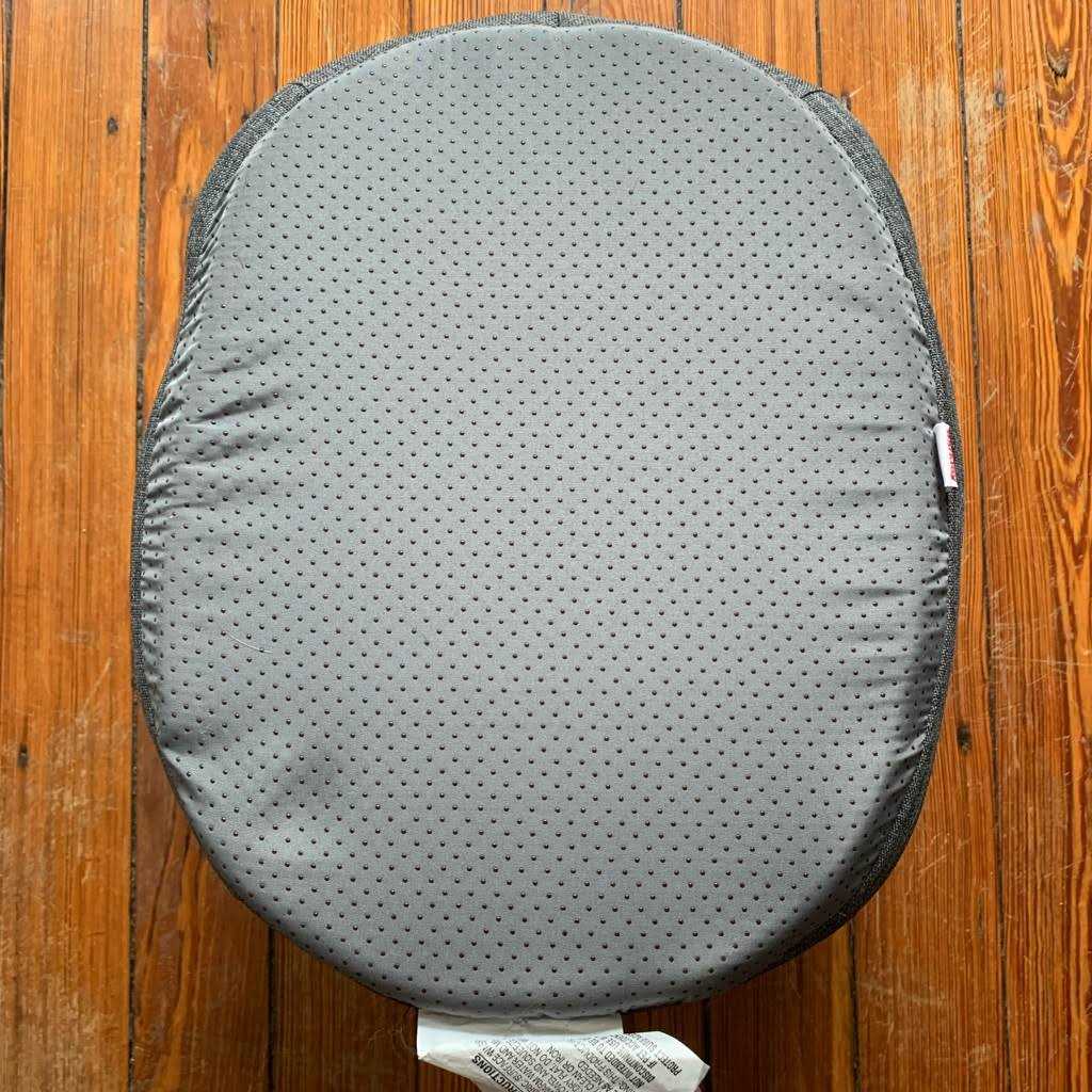 Pet Cave Dog & Cat Bed J48020