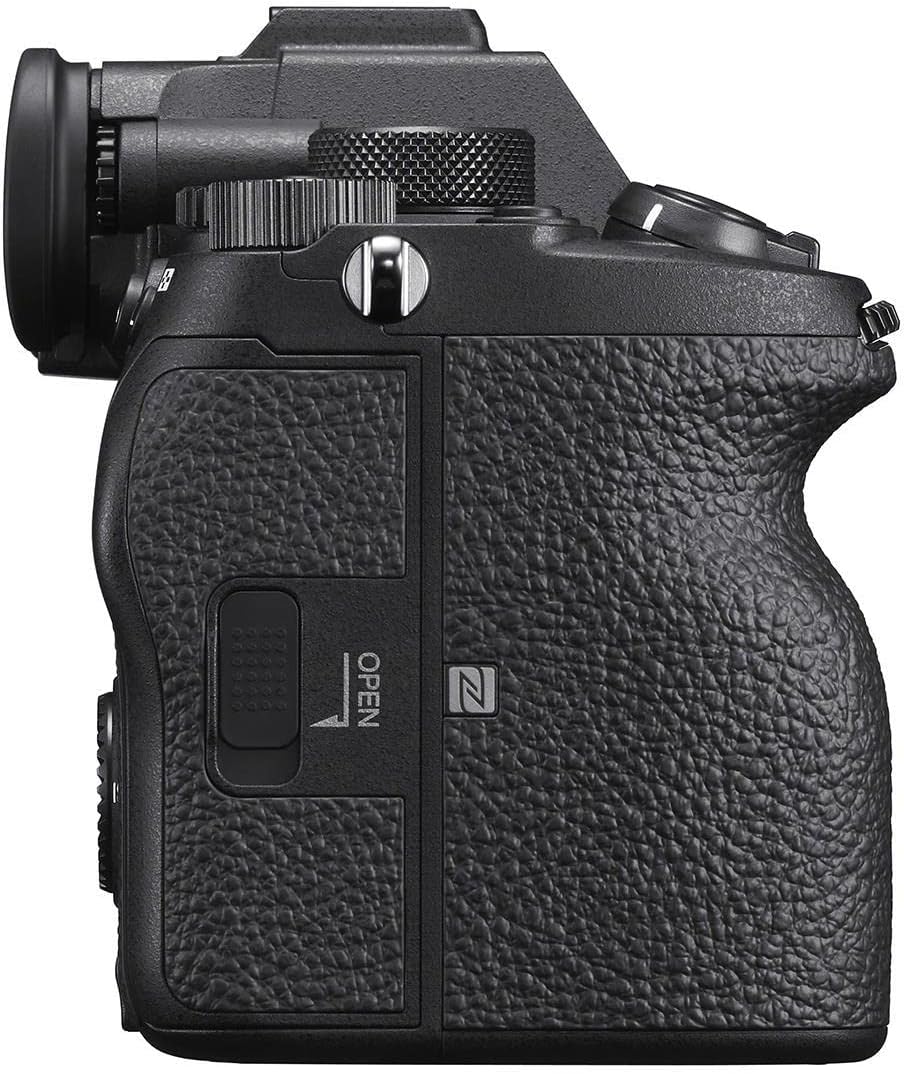 Black Full Frame Mirrorless Camera Body with 160 GB CFexpress Type A Memory Card D899350