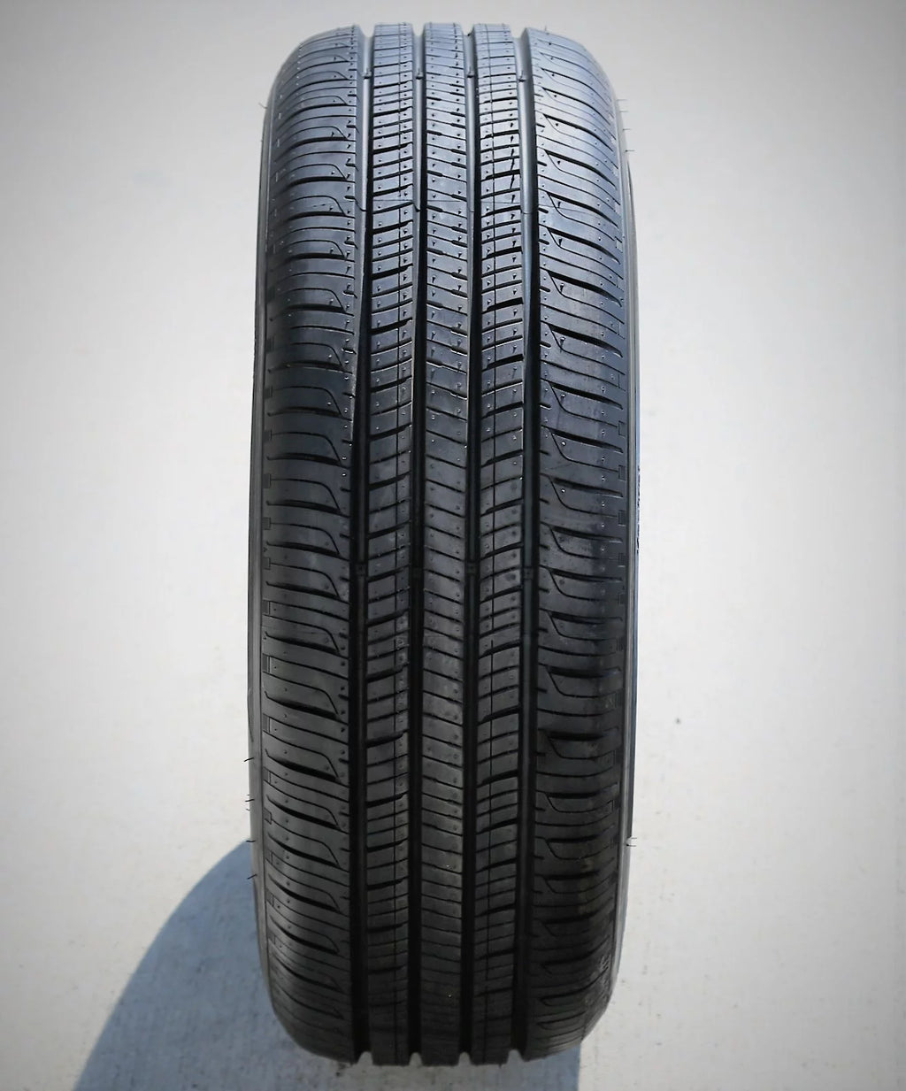 All Season 215/55R16 93H Passenger Tire D181112