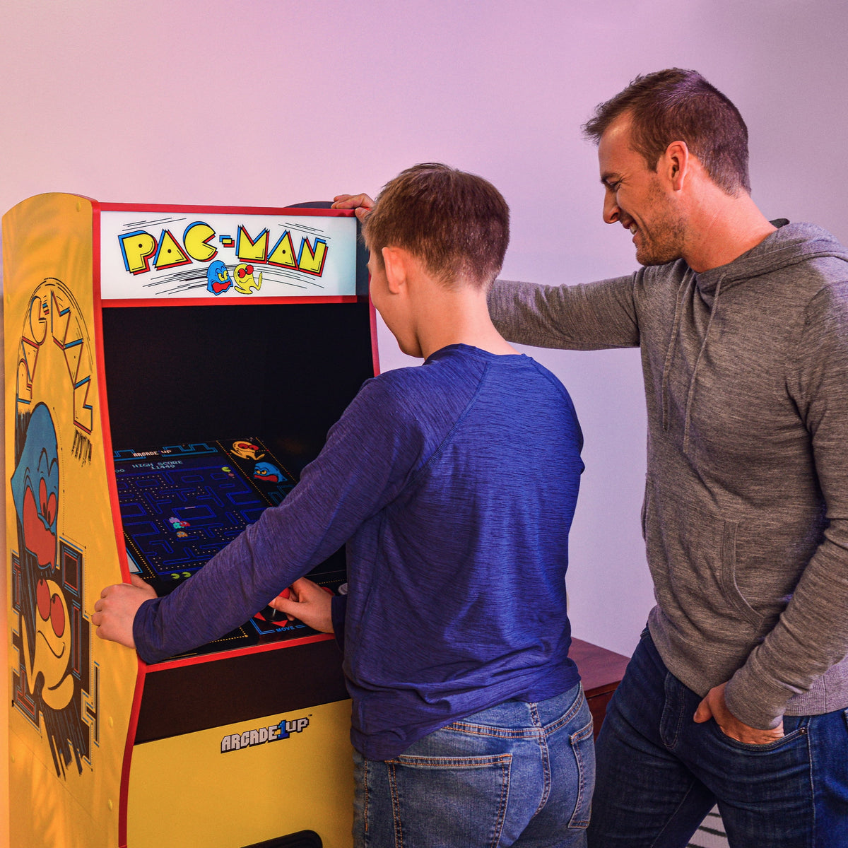 Arcade Game with 14 Classic Games and 17-inch Screen T7939