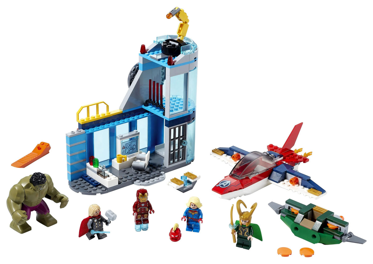 223 Piece Building Toy with Minifigures Y580