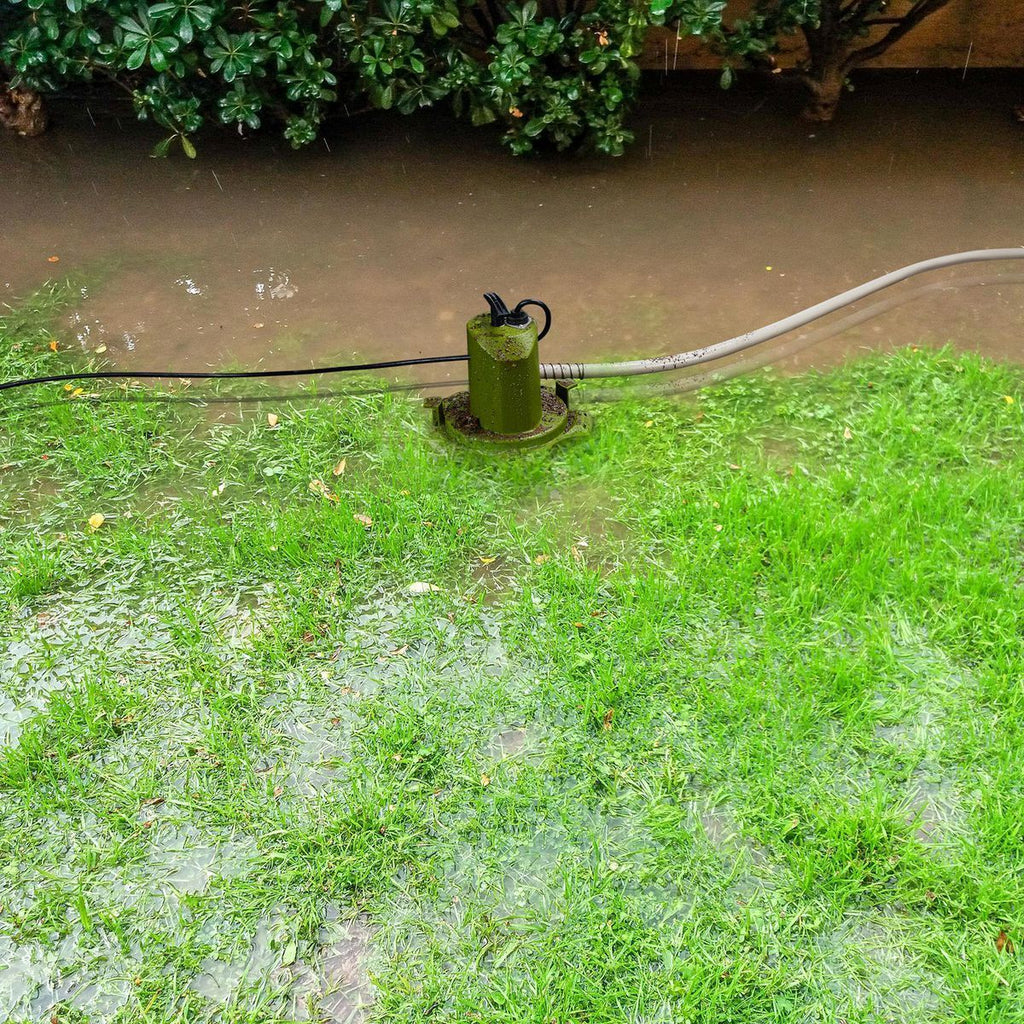 1/8 HP Multidirectional Submersible Utility Pump U399