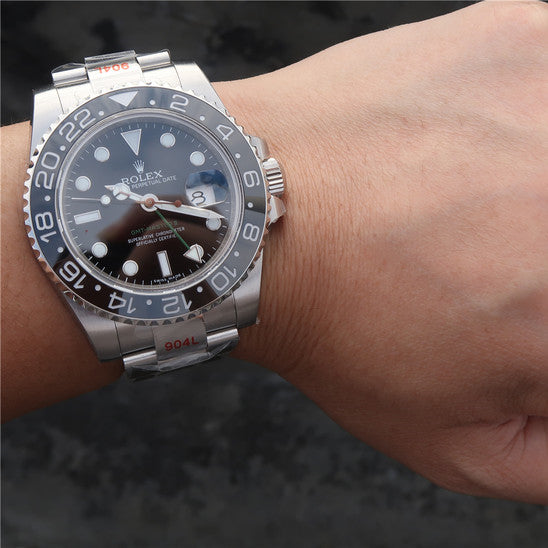 Black Bezel 40mm Watch Z82427