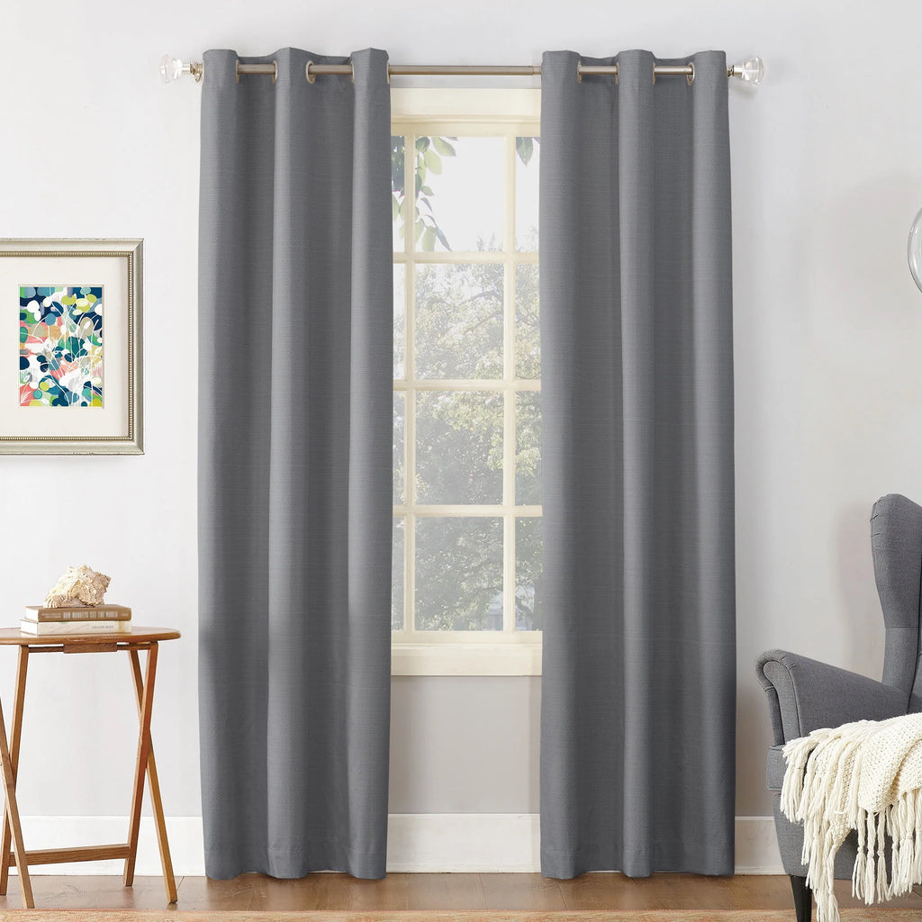 White 40x84 Thermal-Lined Blackout Grommet Curtain Panel Y535