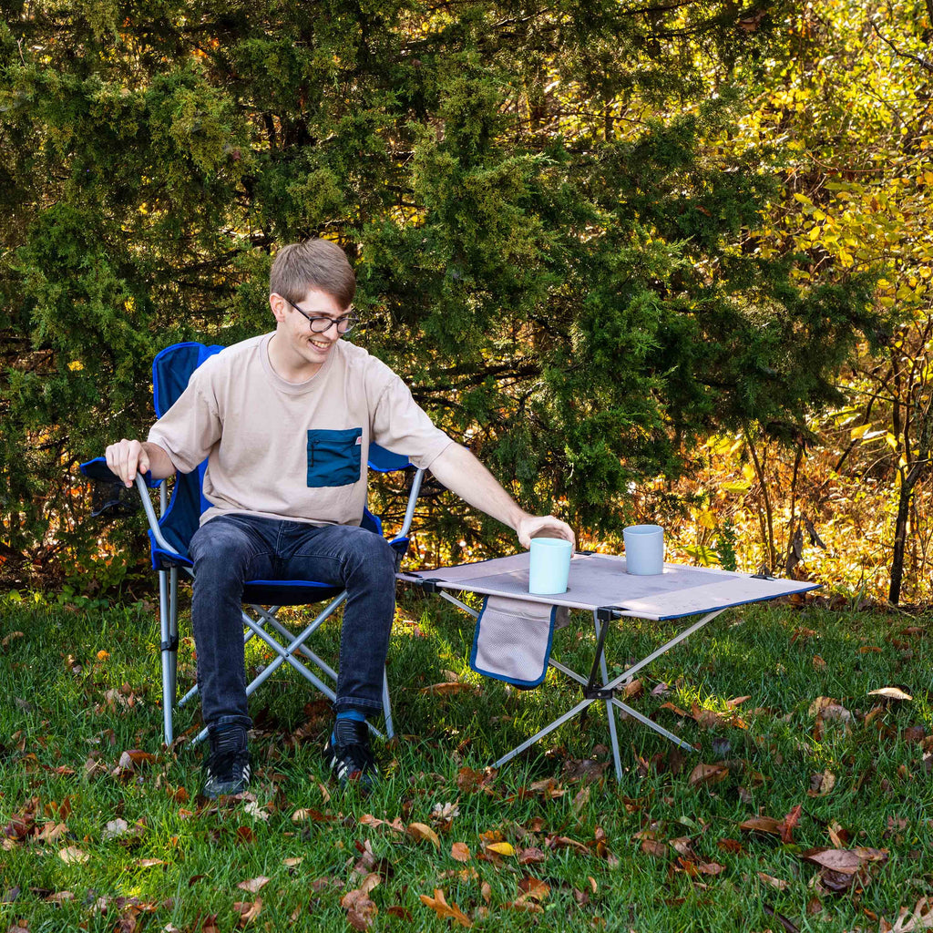 Portable Travel Table 20.5 in x 31.5 in x 18.1 in D140692