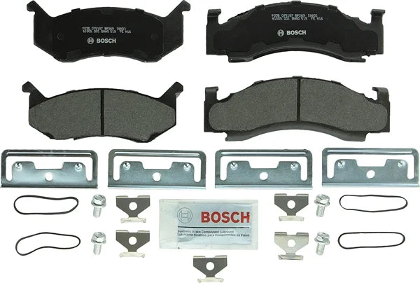 QuietCast Premium Disc Brake Pad Set P3482