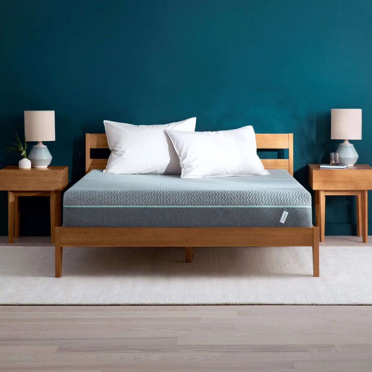 Queen Adaptive Foam Mattress F759894