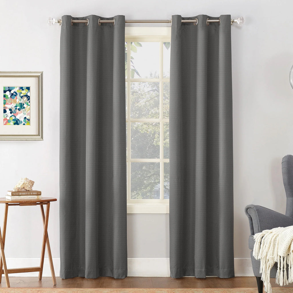 White 40x84 Thermal-Lined Blackout Grommet Curtain Panel Y535