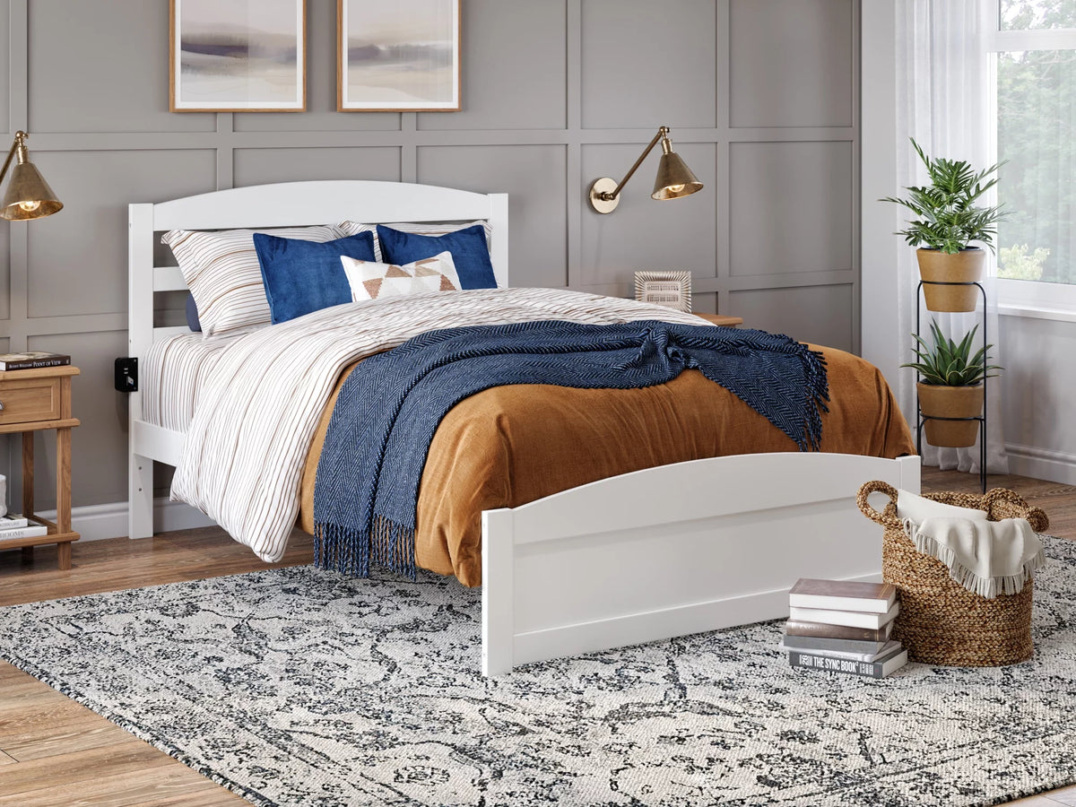 Queen Wood Platform Bed Frame with Headboard and Footboard V634960