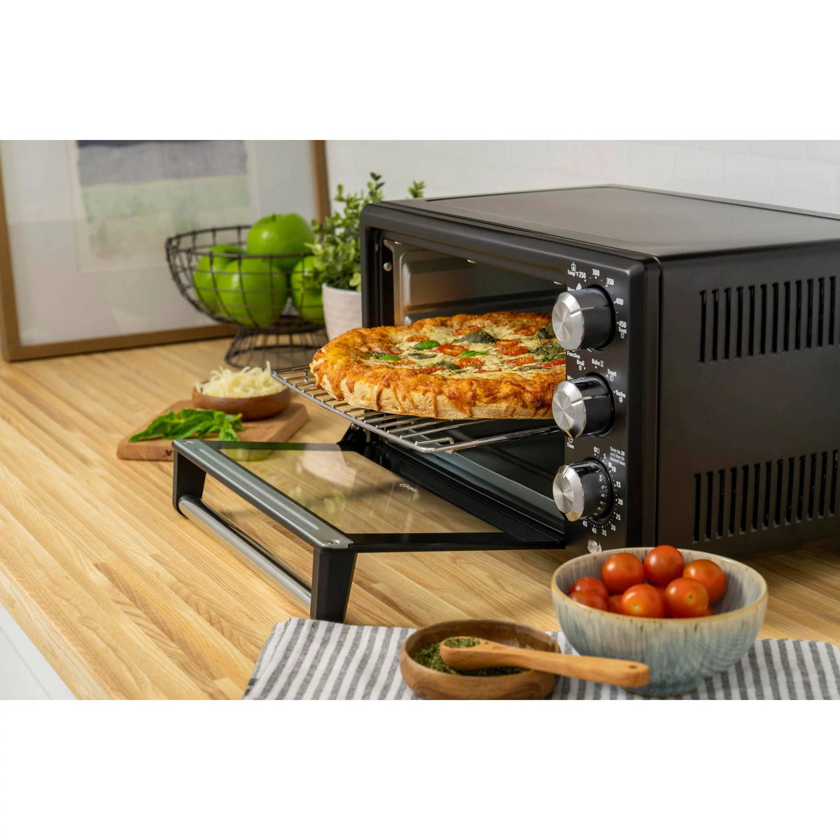 Convection 4-Slice Toaster Oven Matte Black J389795