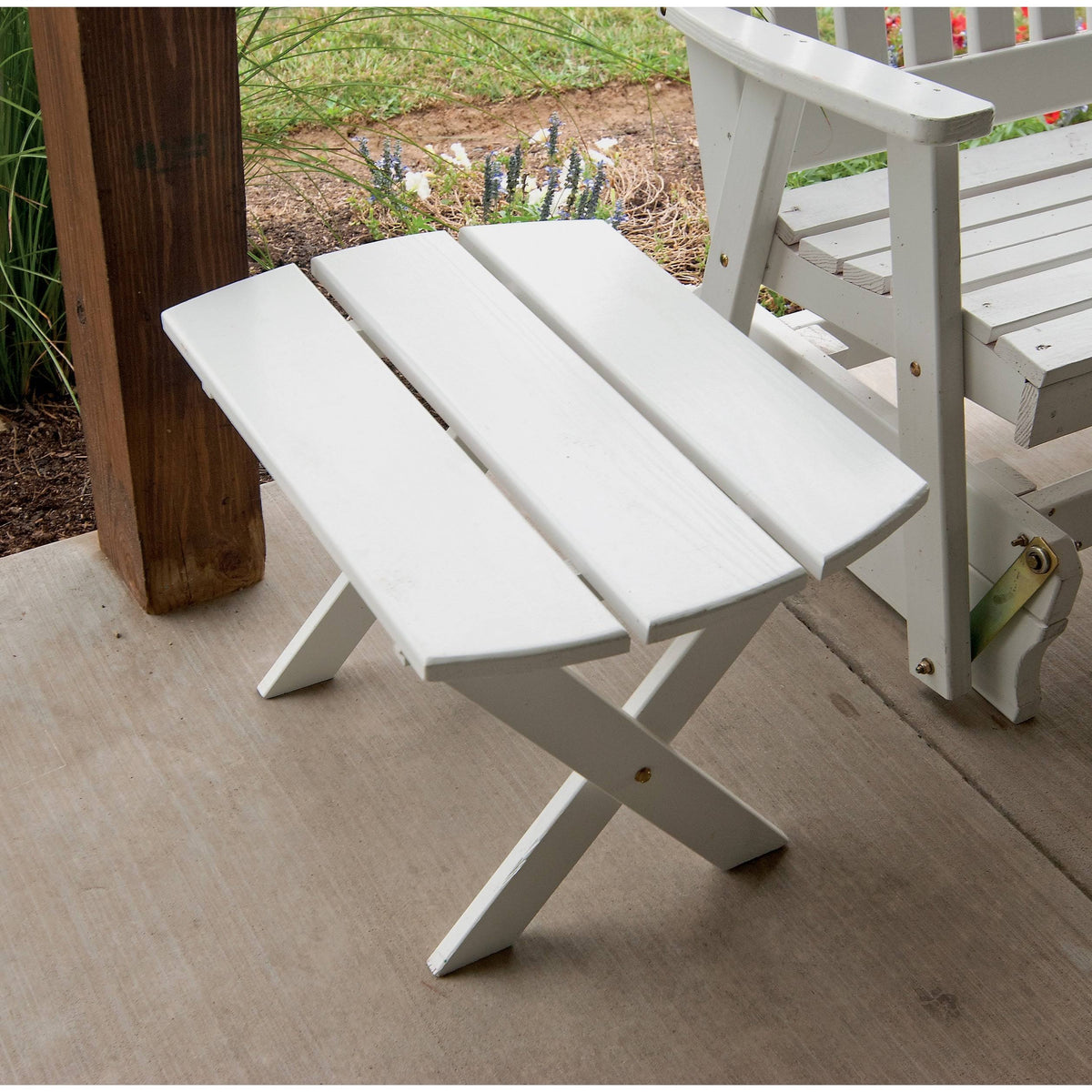 Tractor Red Folding Oval End Table S949